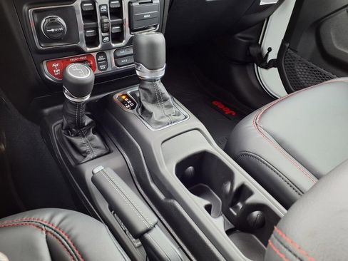New 2026 Jeep Wrangler Unlimited Rubicon AWD/4WD image 11