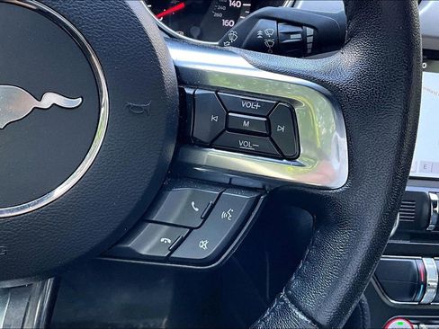 Used 2017 Ford Mustang GT Premium RWD image 12