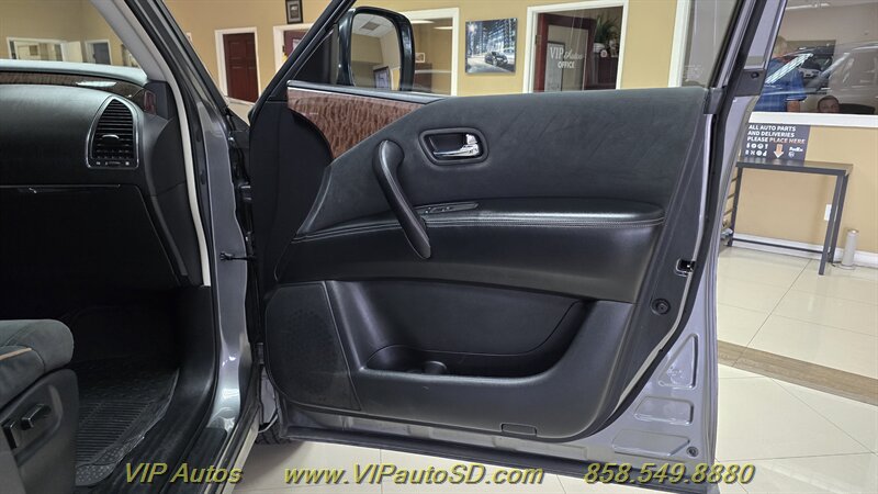 Used 2020 Nissan Armada SV w/ Driver Package RWD image 14