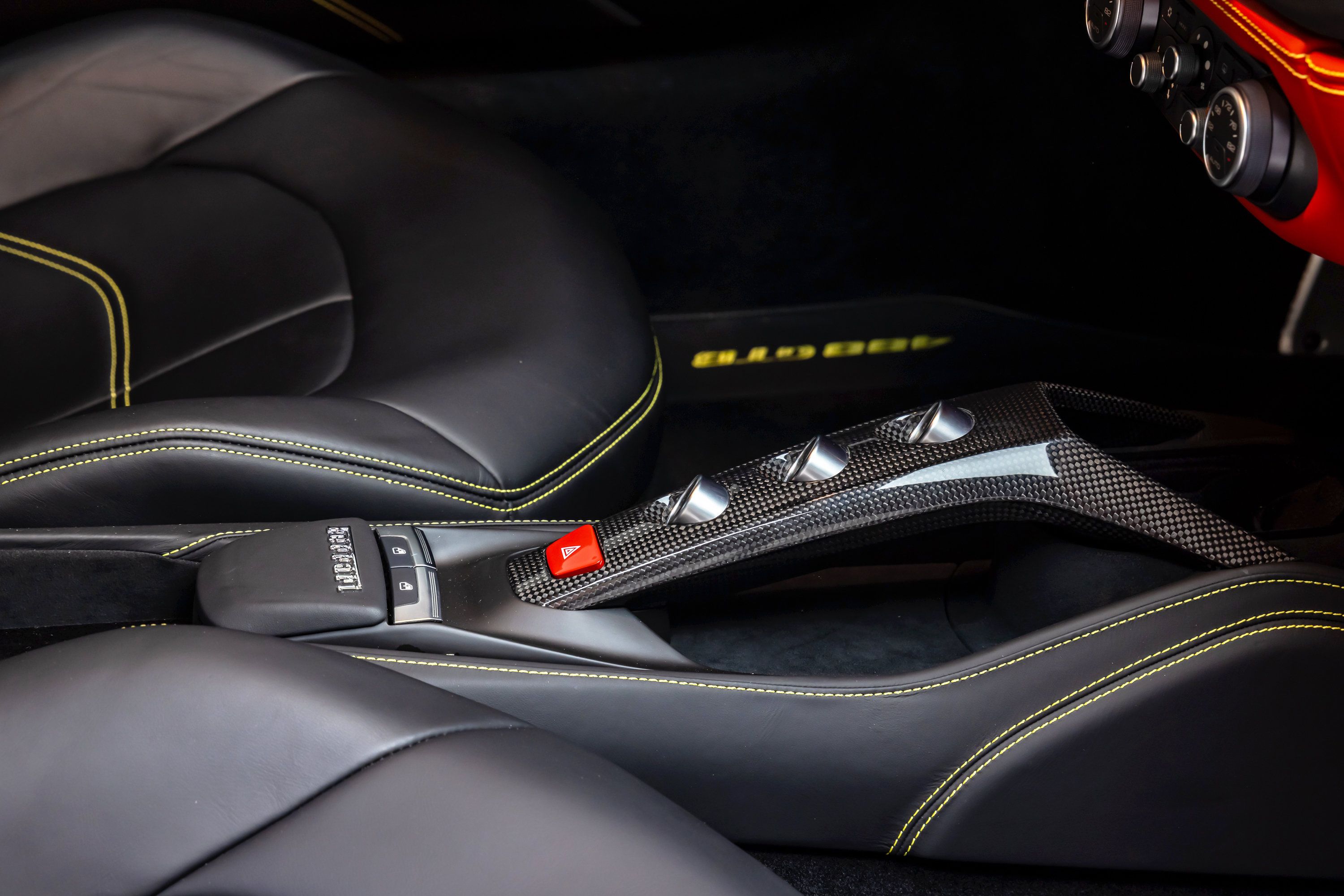 Certified 2018 Ferrari 488 GTB RWD image 45