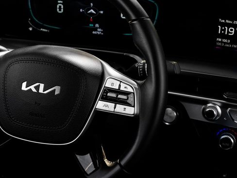 Used 2023 Kia Telluride S w/ S Sunroof Package image 28