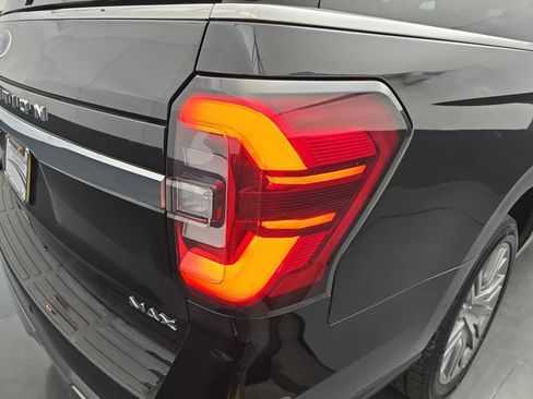 Used 2024 Ford Expedition Max Limited image 19