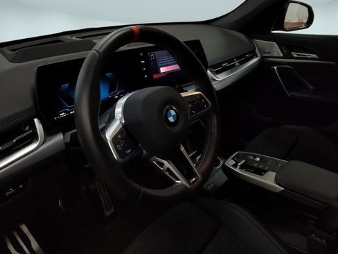 Certified 2025 BMW X1 M35i w/ Premium Package image 4