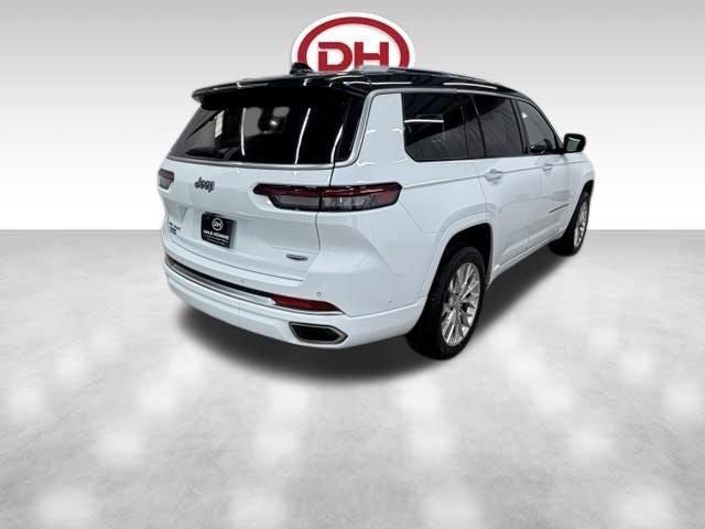 Used 2021 Jeep Grand Cherokee L Summit w/ Luxury Tech Group V AWD/4WD image 12