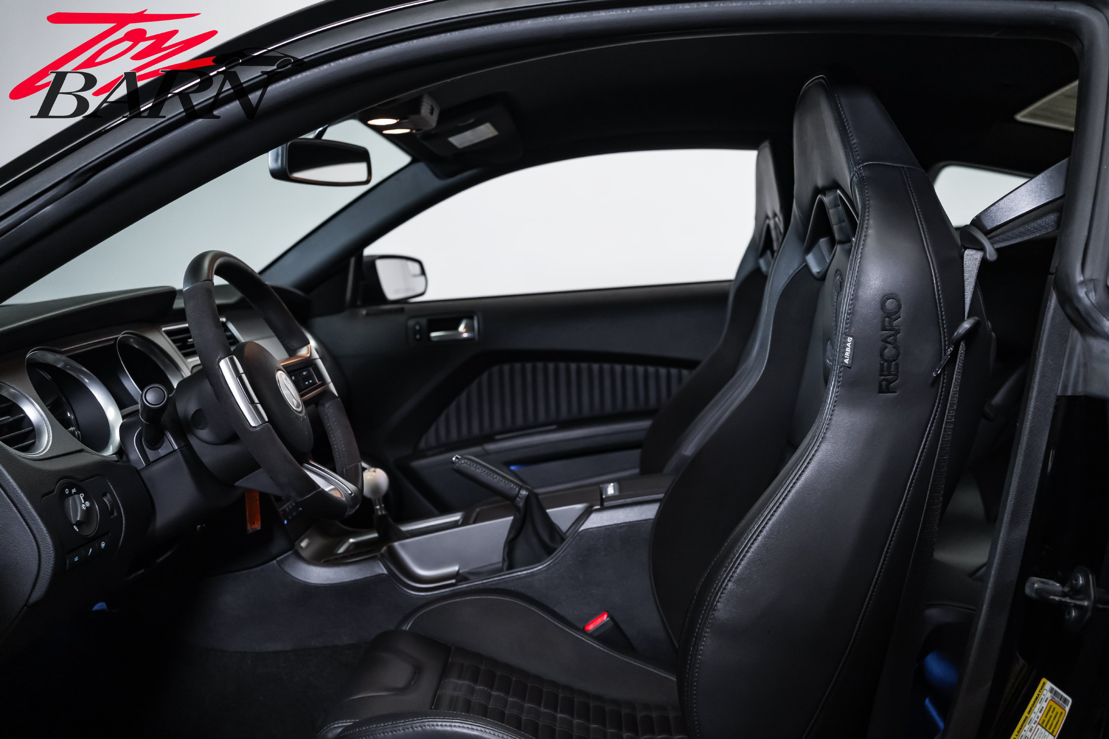 Used 2013 Ford Mustang Shelby GT500 RWD image 22