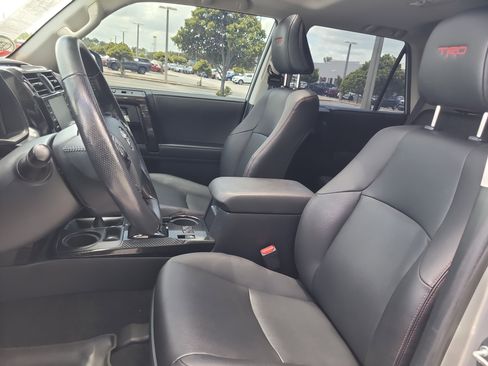 Used 2023 Toyota 4Runner TRD Off-Road Premium w/ Moonroof Package AWD/4WD image 21
