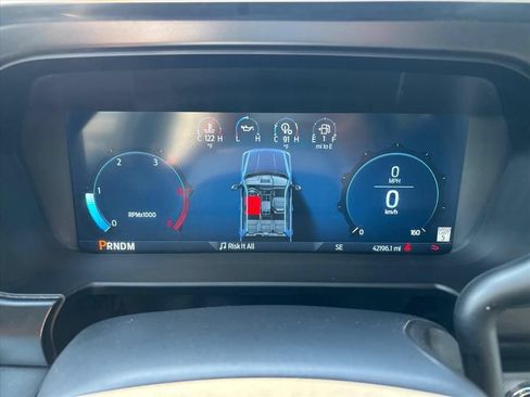 Used 2023 Ford F450 Platinum w/ FX4 Off-Road Package AWD/4WD image 29