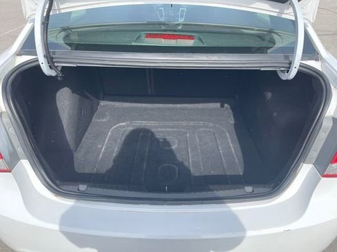 Used 2016 Chevrolet Cruze LT image 16