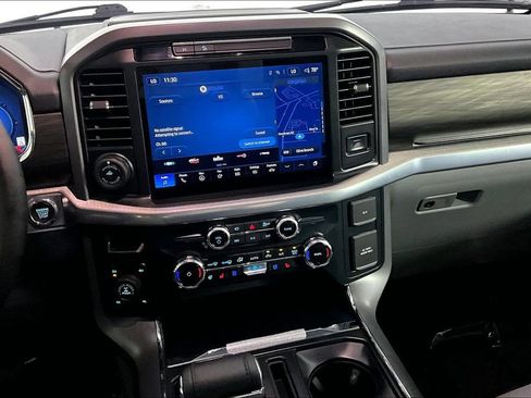 Used 2025 Ford F150 Lariat w/ FX4 Off-Road Package AWD/4WD image 6