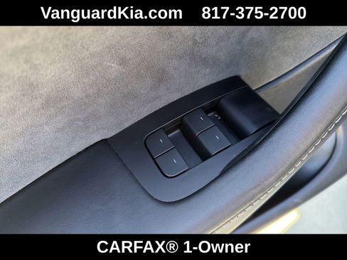 Used 2021 Tesla Model Y Long Range AWD/4WD image 17