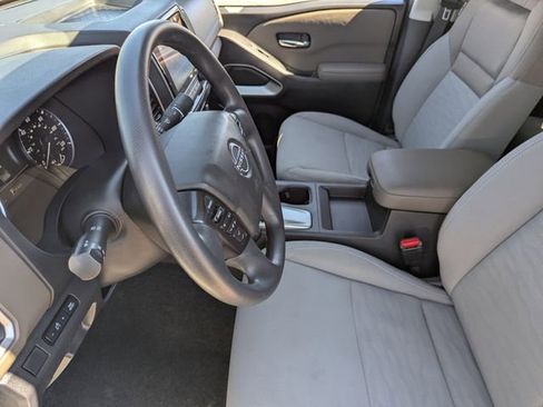 Used 2023 Nissan Frontier SV w/ Tow Package image 22