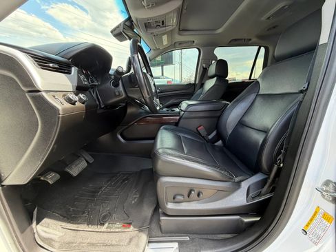 Used 2019 GMC Yukon SLT AWD/4WD image 28