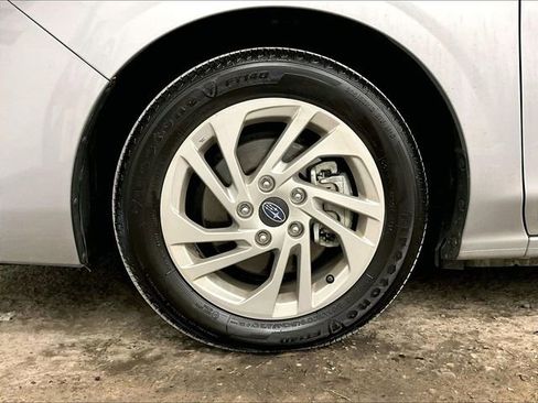 Used 2024 Subaru Impreza 2.0i AWD/4WD image 8