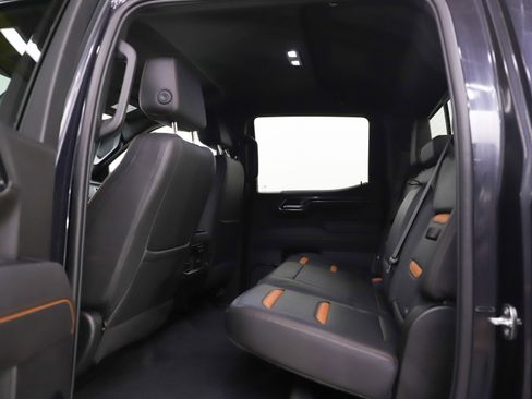 Used 2022 GMC Sierra 1500 AT4 w/ AT4 Preferred Package image 16