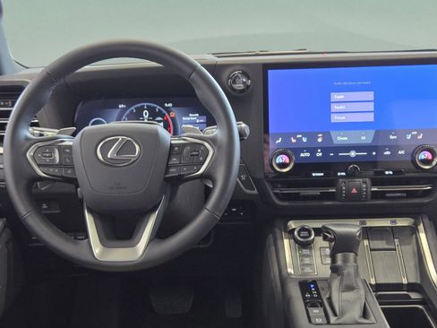 Certified 2025 Lexus GX 550 AWD/4WD image 28