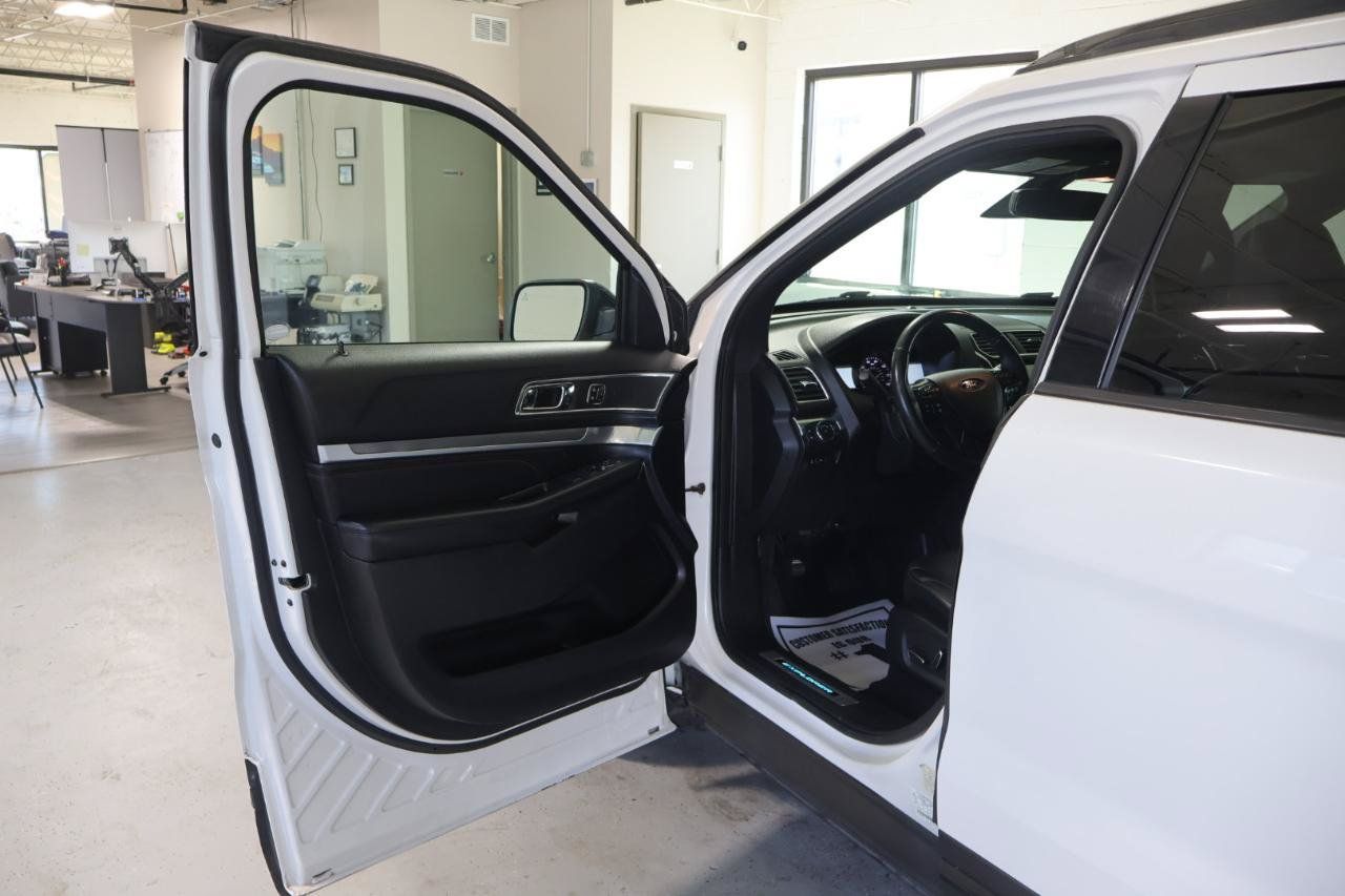 Used 2018 Ford Explorer Sport AWD/4WD image 15