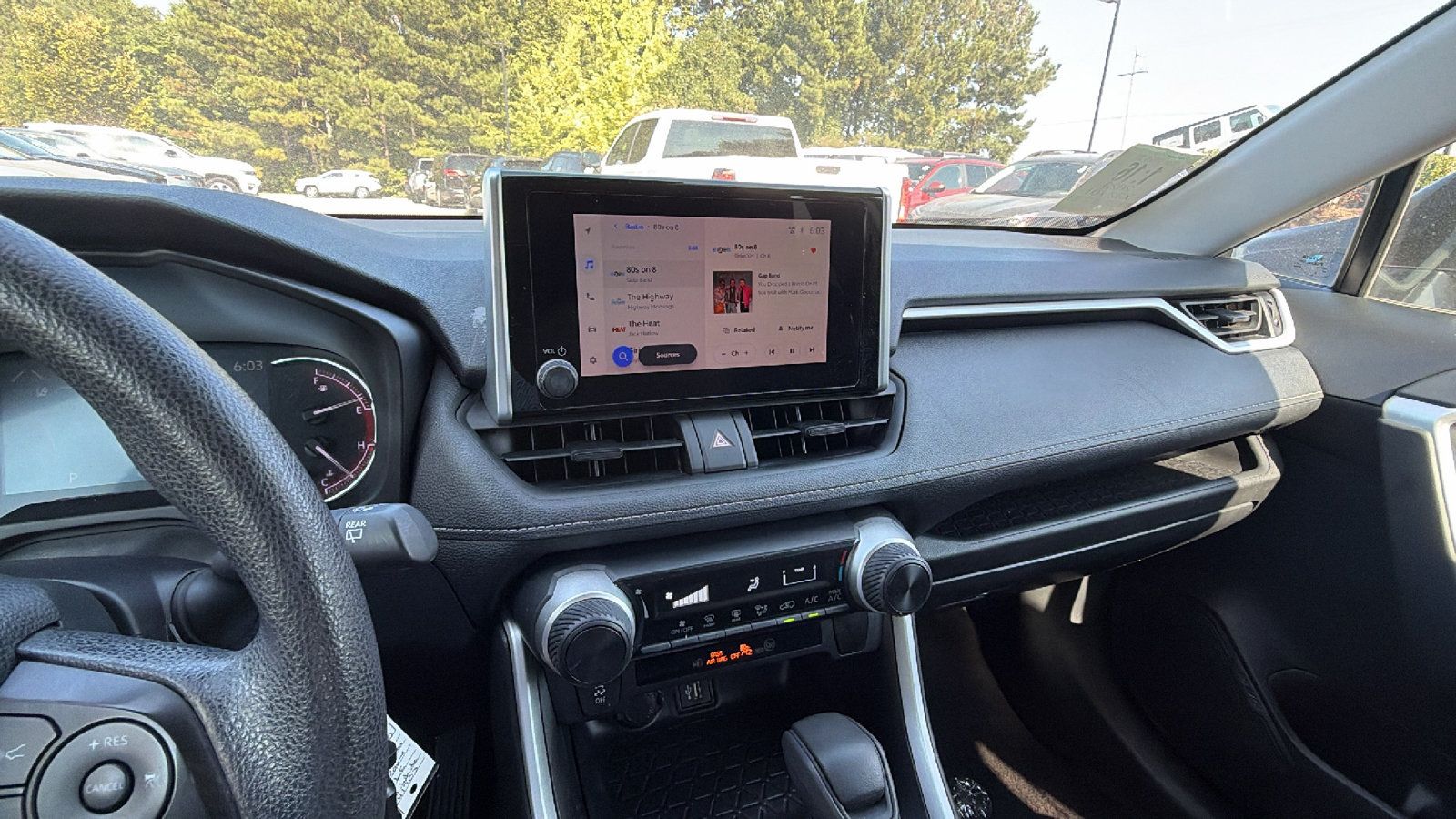 Used 2023 Toyota RAV4 LE FWD image 31