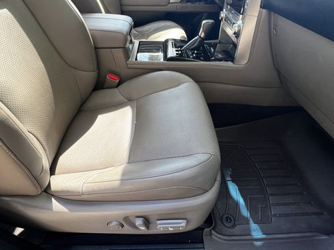 Used 2020 Lexus GX 460 Luxury w/ Accessory Package image 45