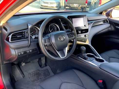 Used 2023 Toyota Camry LE image 16