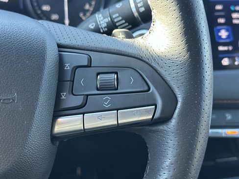 Certified 2023 Cadillac XT4 Sport w/ Technology Package image 22