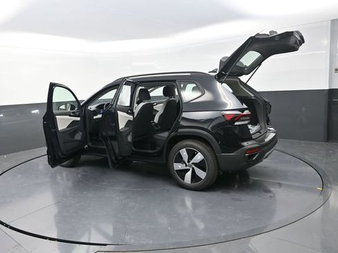 New 2026 Volkswagen Taos S image 30