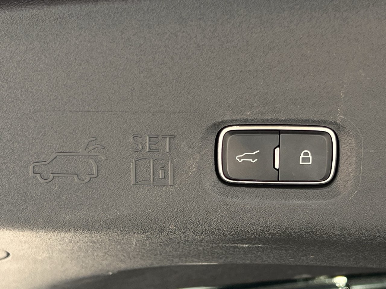 Used 2025 Lincoln Navigator Reserve AWD/4WD image 27