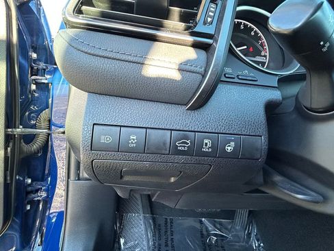 Used 2023 Toyota Camry LE image 18