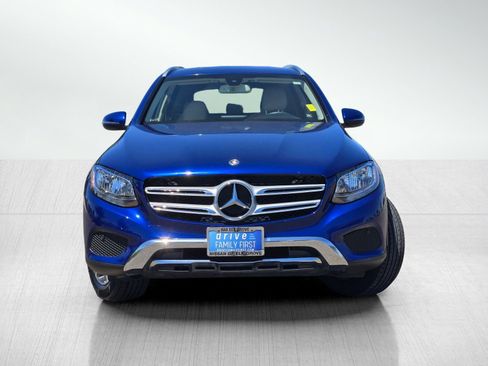 Used 2018 Mercedes-Benz GLC 300 image 2