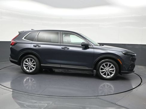 Used 2024 Honda CR-V EX image 6