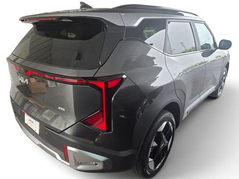 New 2027 Kia Seltos EX w/ EX Panoramic Sunroof Package AWD/4WD image 14