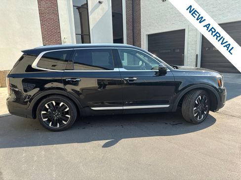 Used 2024 Kia Telluride SX Prestige w/ Towing Package AWD/4WD image 8