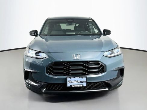 Used 2025 Honda HR-V Sport image 3