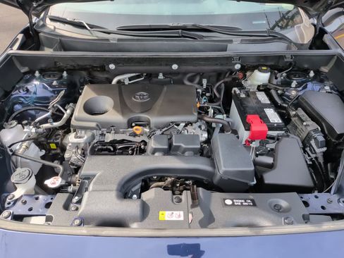 Certified 2024 Toyota RAV4 XLE image 31