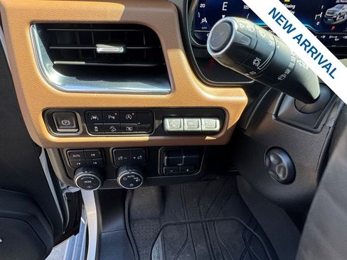 Used 2023 Chevrolet Tahoe High Country image 22