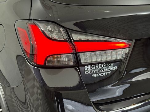 Used 2024 Mitsubishi Outlander Sport ES image 35