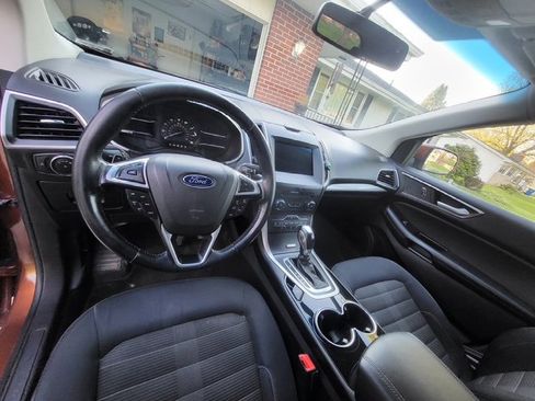 Used 2017 Ford Edge SEL w/ Equipment Group 201A AWD/4WD image 6