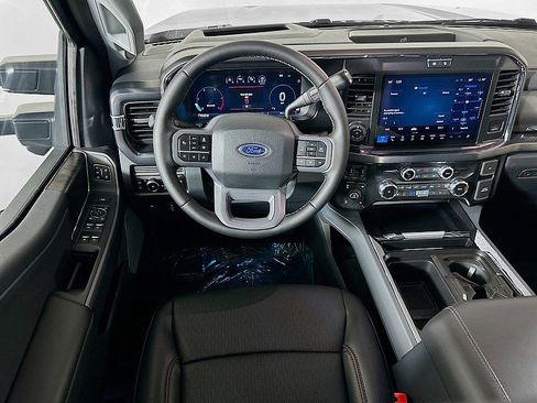 New 2025 Ford F250 Lariat w/ Lariat Ultimate Package image 25
