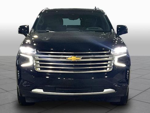 Used 2024 Chevrolet Tahoe High Country AWD/4WD image 7