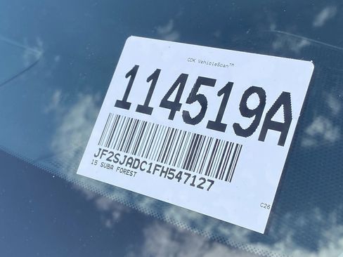 Used 2015 Subaru Forester 2.5i Premium w/ All-Weather Package image 14