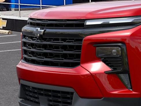 New 2027 Chevrolet Traverse LT w/ Midnight/Sport Edition FWD image 13
