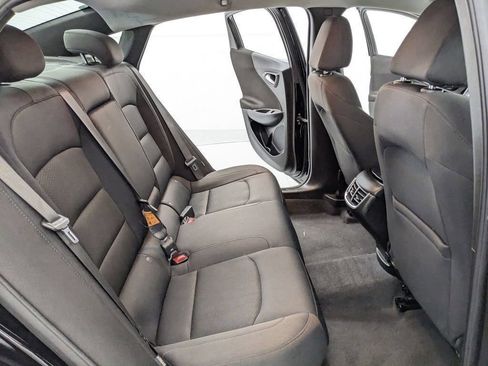 Used 2024 Chevrolet Malibu LT FWD image 19