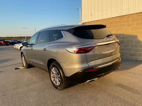 Used 2024 Buick Enclave Premium AWD/4WD image 7