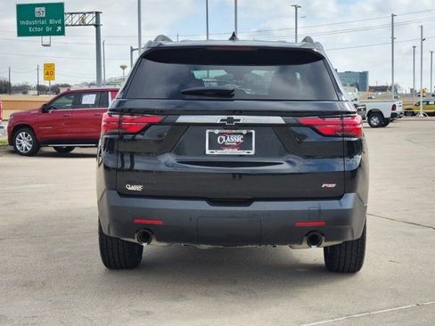 Used 2023 Chevrolet Traverse RS w/ LPO, Floor Liner Package image 13