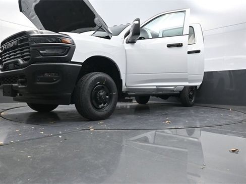 New 2026 RAM 2500 Tradesman image 27