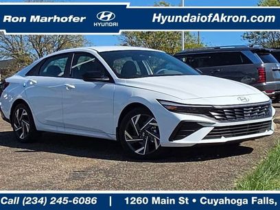 New 2025 Hyundai Elantra SEL