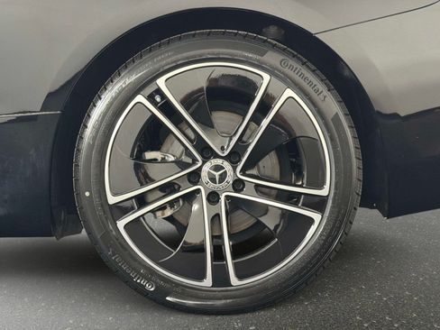 Used 2024 Mercedes-Benz CLE 300 4MATIC Coupe image 14