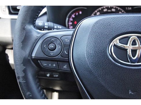 Used 2019 Toyota RAV4 Limited w/ Cold Weather Package image 18