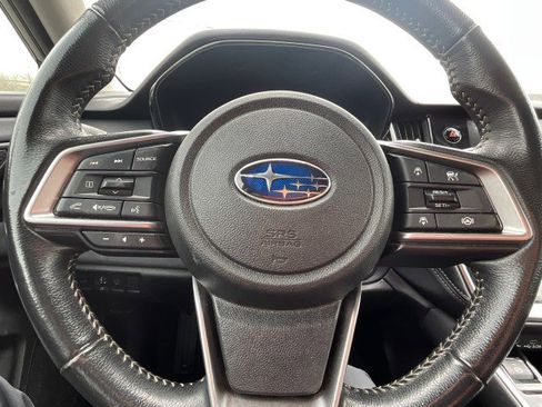 Used 2024 Subaru Outback Premium image 9