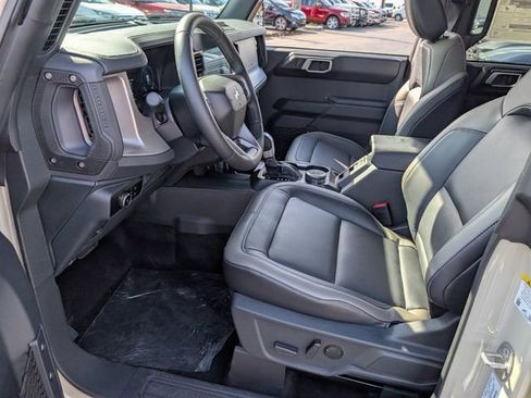 New 2025 Ford Bronco Outer Banks image 5