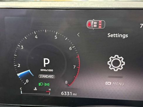 Used 2026 Nissan Sentra SR w/ Floor Mat Package FWD image 14